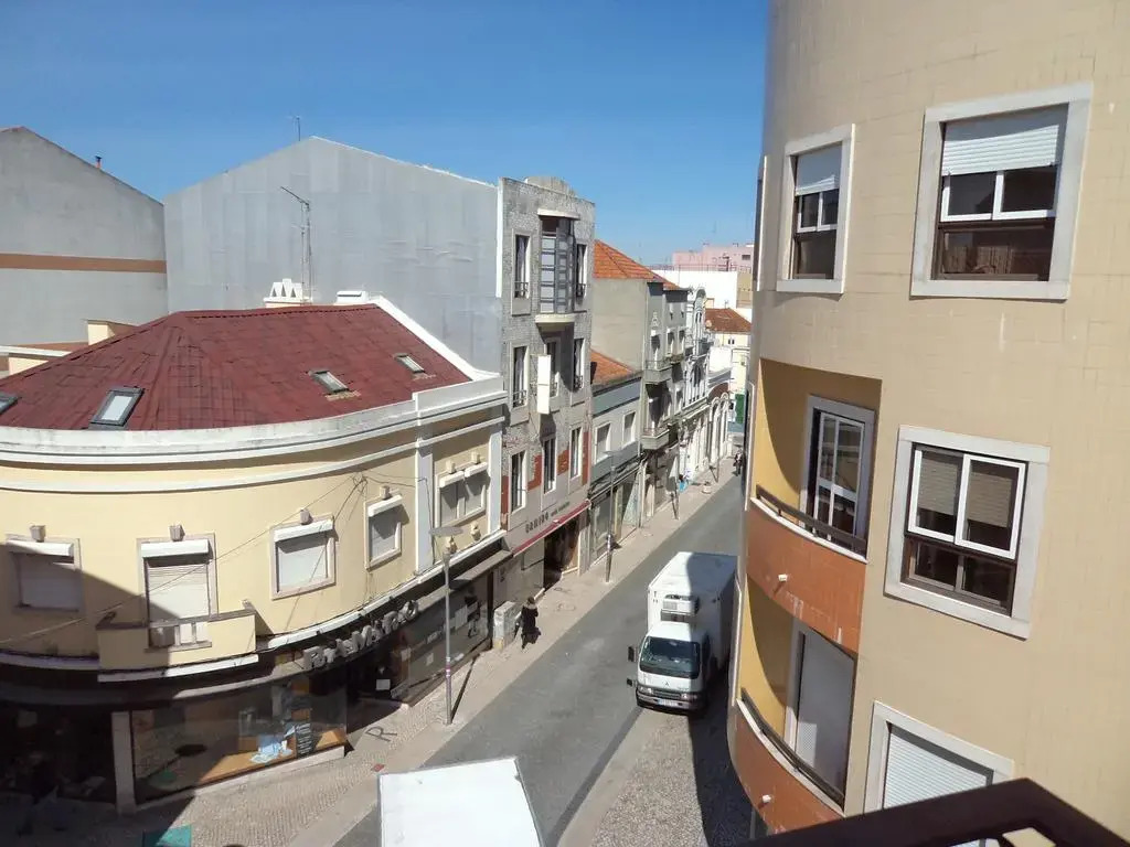 D. Carlos Residencial