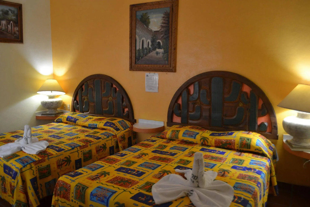 Cactus Inn