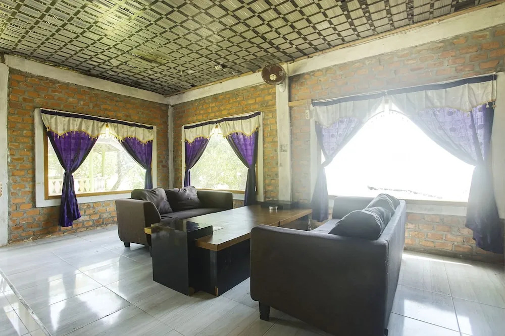 OYO 2246 Anjung Bang Oking Hotel & Resort