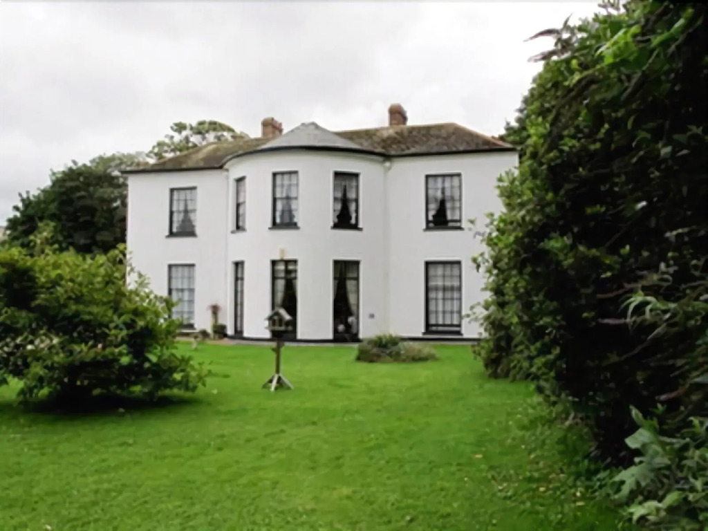 Laston House