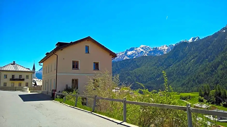 B&B Chasa Arfusch
