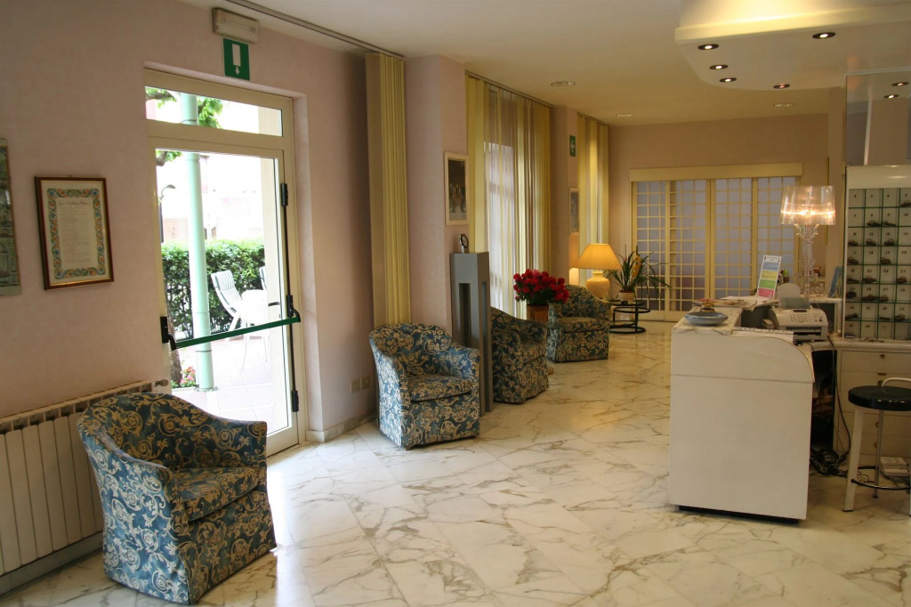 Hotel Elena