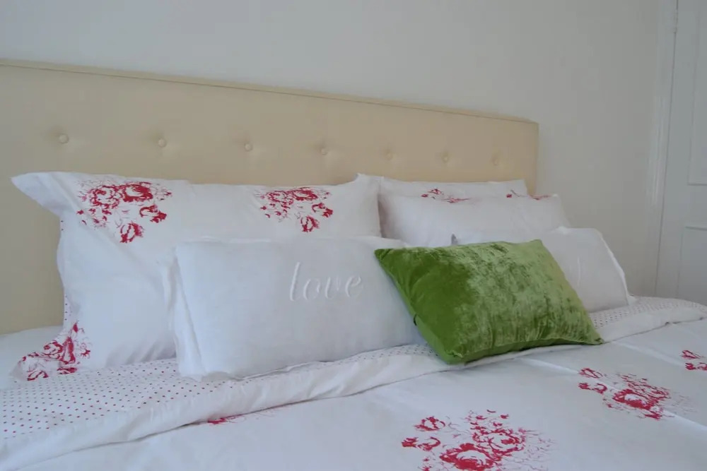 2 Bedroom House in Chelsea