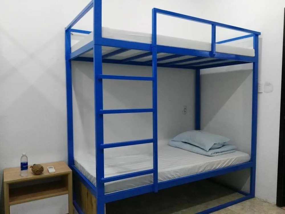 Hello Hostel