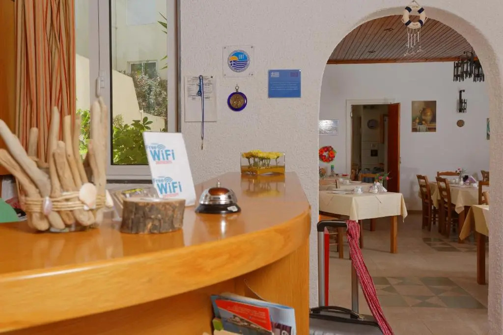 Zorbas Beach Hotel