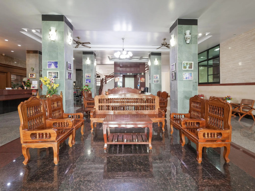 Onnicha Hotel