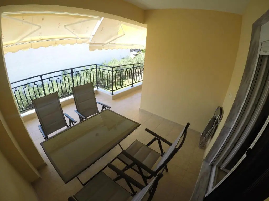 Dimi Apartments