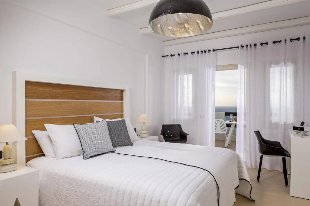 Azzurro Suites
