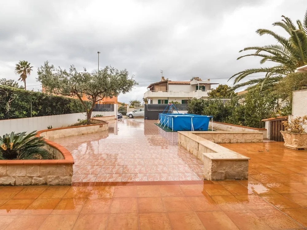 Appealing Villa in Marina di Ragusa with Private Pool