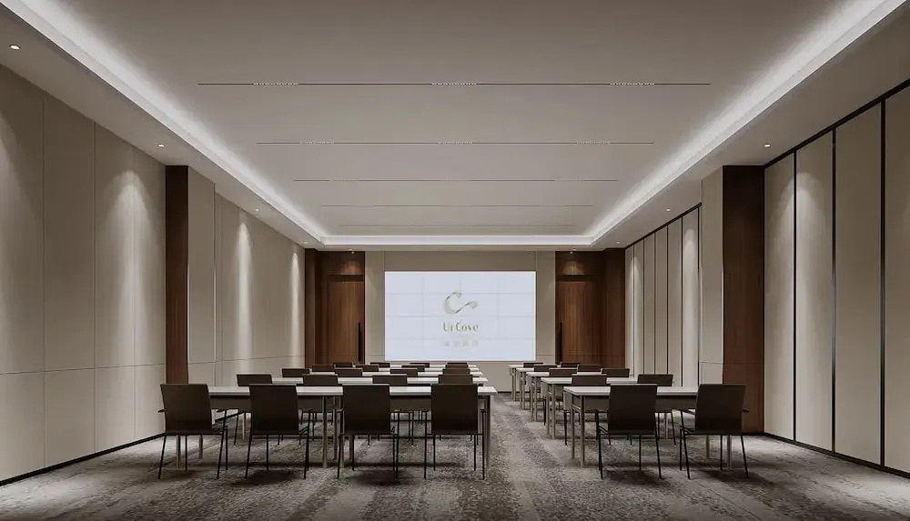 UrCove by Hyatt Ningbo International Exhibition Center