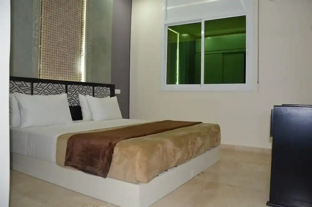 Hotel Pyramides
