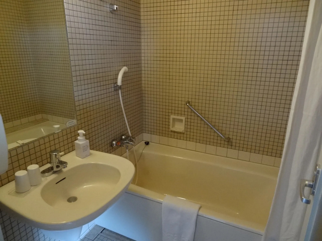 Kitahiroshima Classe Hotel