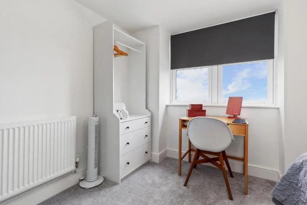 Skyview Eastbourne 24