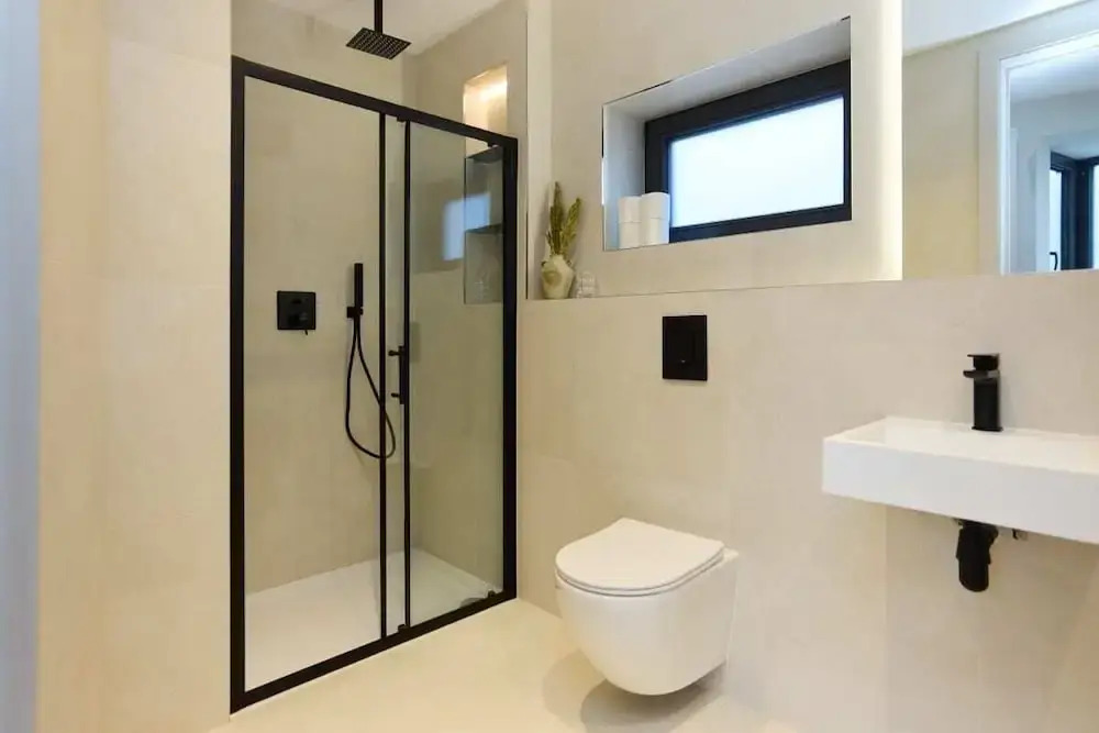 The Letchford Garden Mews - Elegant 2bdr House With Garden & Patio