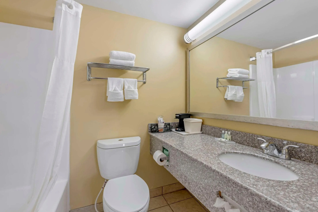 Quality Inn & Suites Lincoln South