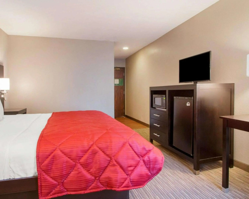 Best Western Courtview Hotel