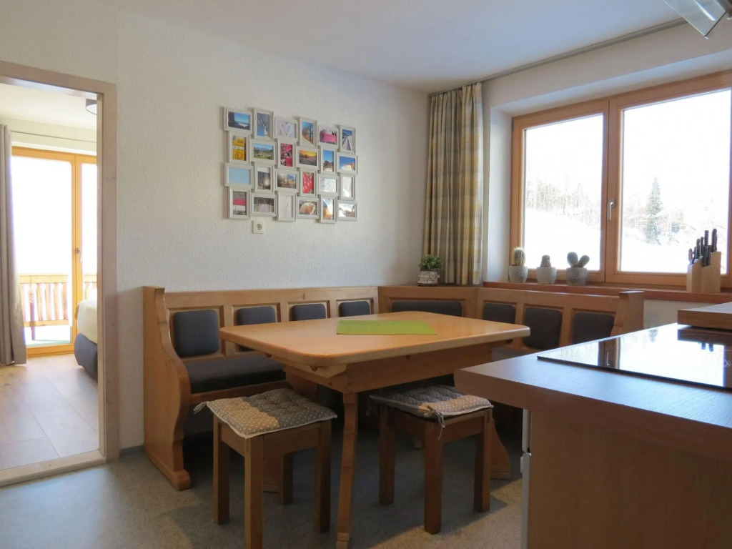Large apartment in the Salzburgerland with a 25m balcony