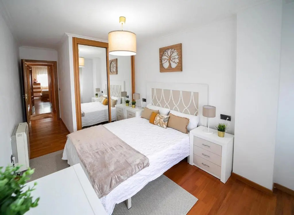 Precioso apartamento con parking en Vilagarcía