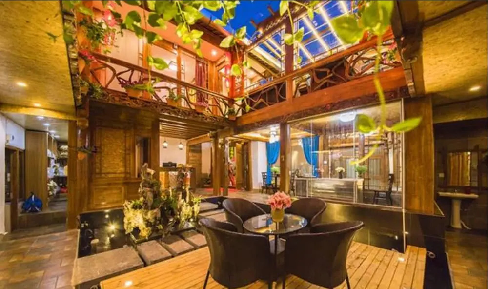 Lijiang Yunfeiyang Inn