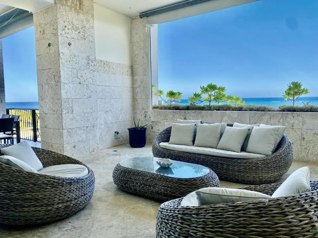 Beachfront Luxury Pent-House at Aquamarina, Cap Cana