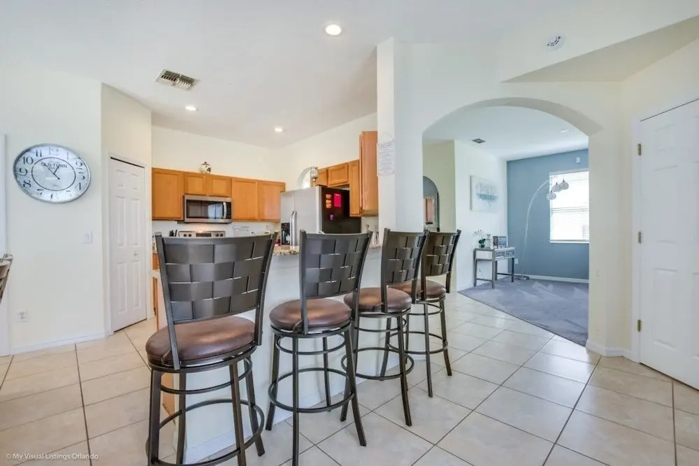 Beatutiful 5 Bed Home With Stunning Views (435) Villa