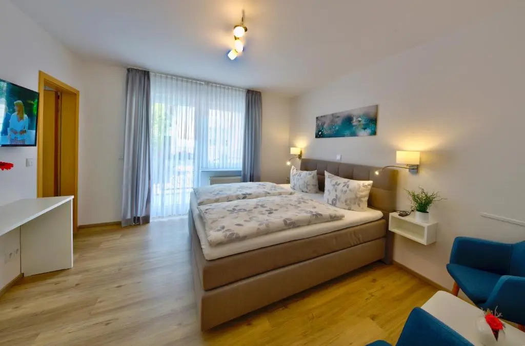 Ferienweingut Klaus Thiesen Gästezimmer und Apartments