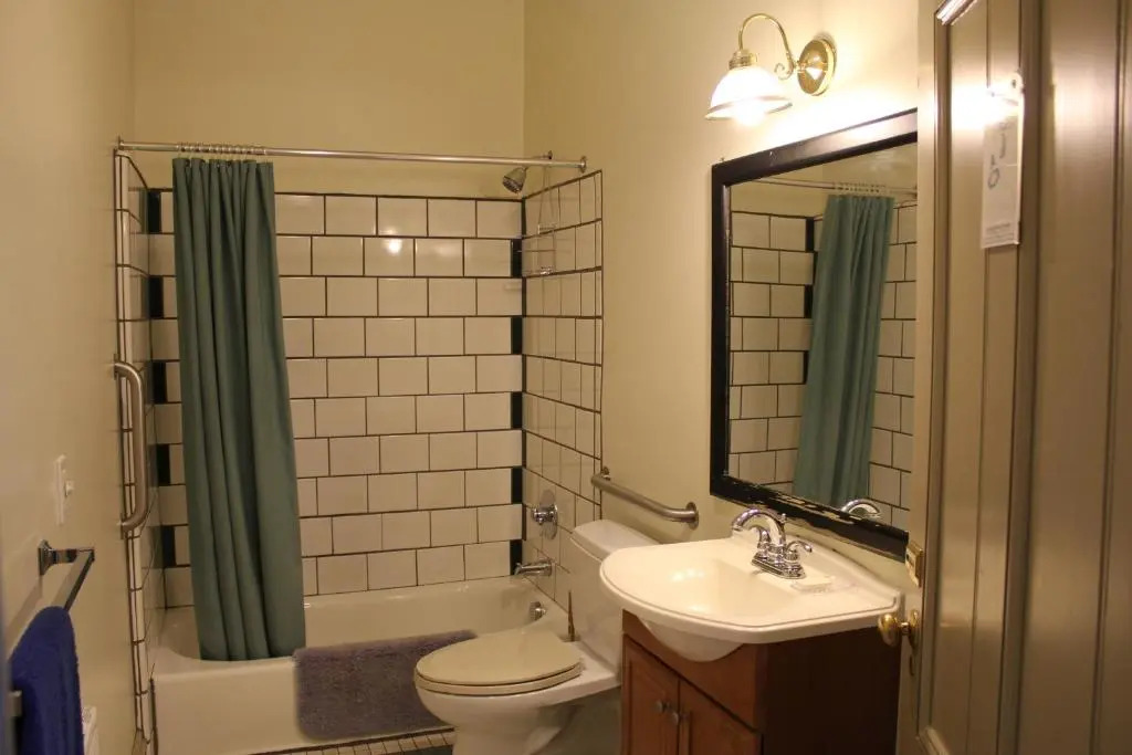 Northwest Portland Hostel