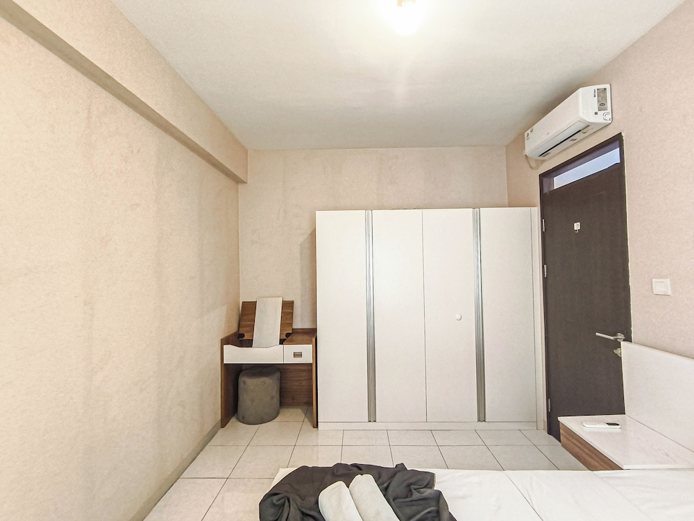 2Br At Mekarwangi Square Cibaduyut Apartment