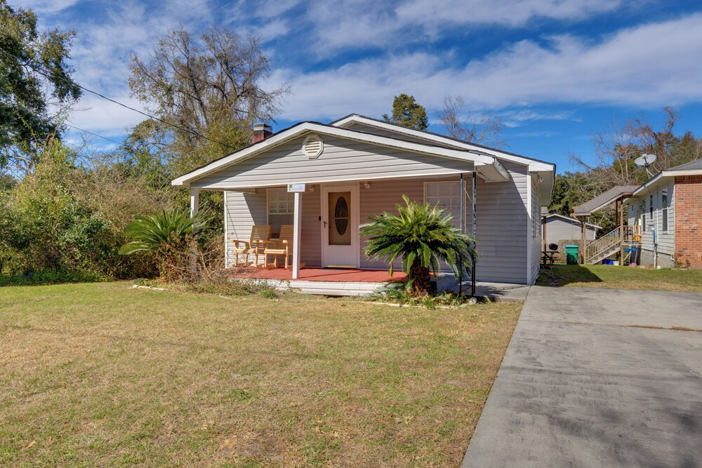 Stunning Gulfport Getaway ~ 1 Mi to the Beach