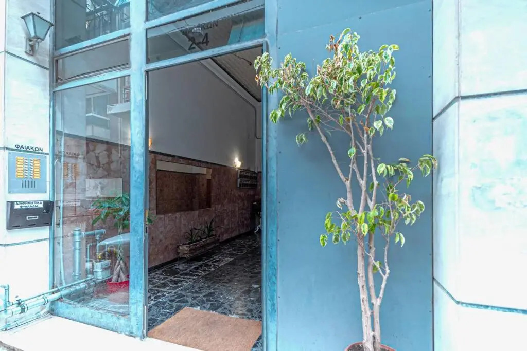 A 2 bedroom luxurious experience in Pagrati