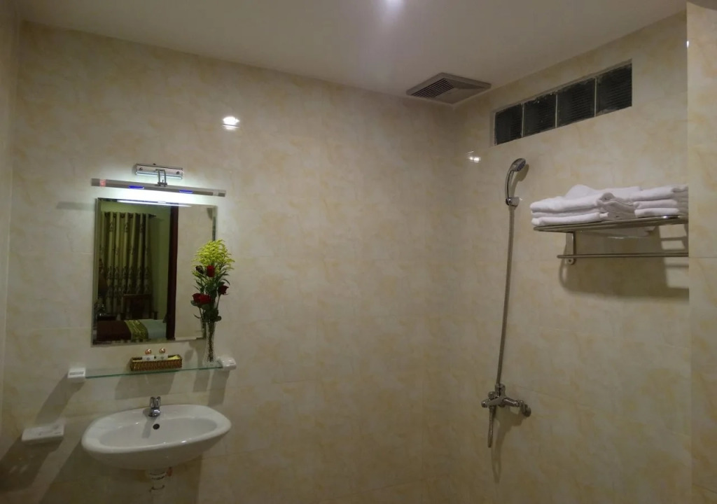Hoa Vinh Hotel