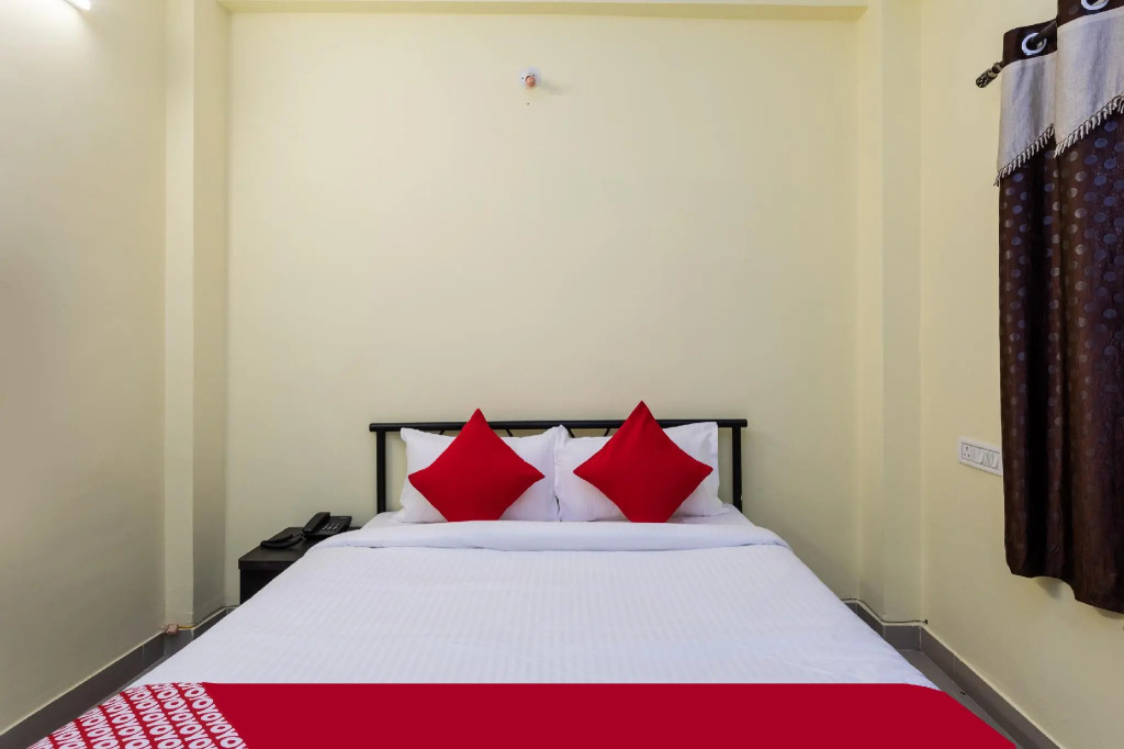 OYO 29831 Hotel Harihar