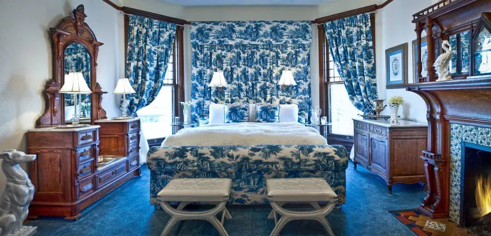 Baker House Hotel