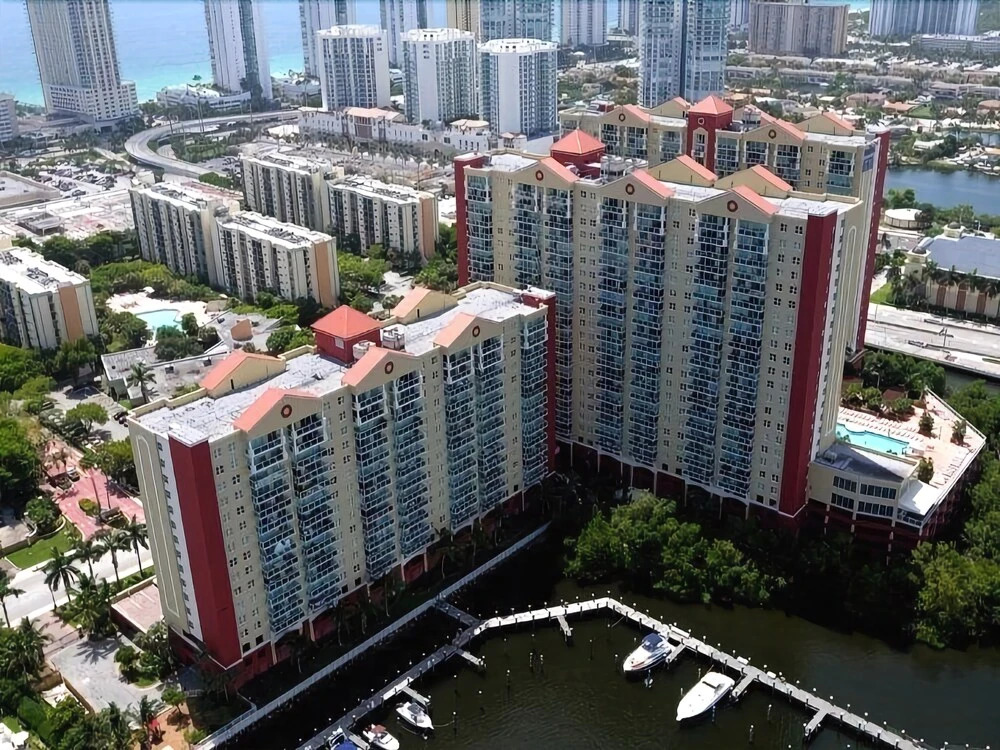 Miami Apartments by Rainbow Global