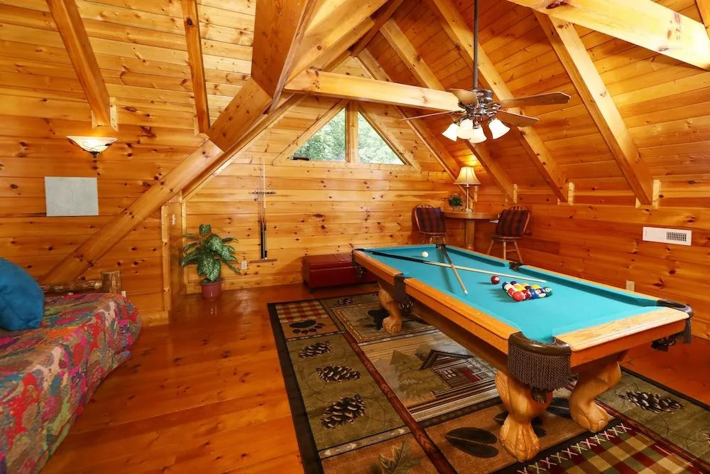 Around the Mountain - One Bedroom Cabin