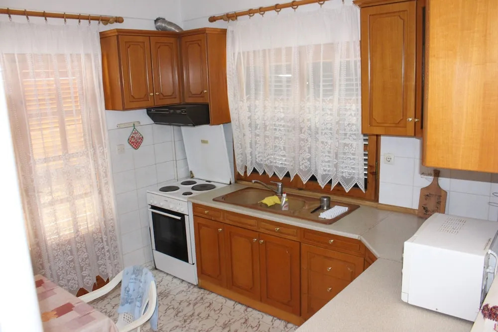 2 Floor Halkidiki Villa 100 Meters From Sea