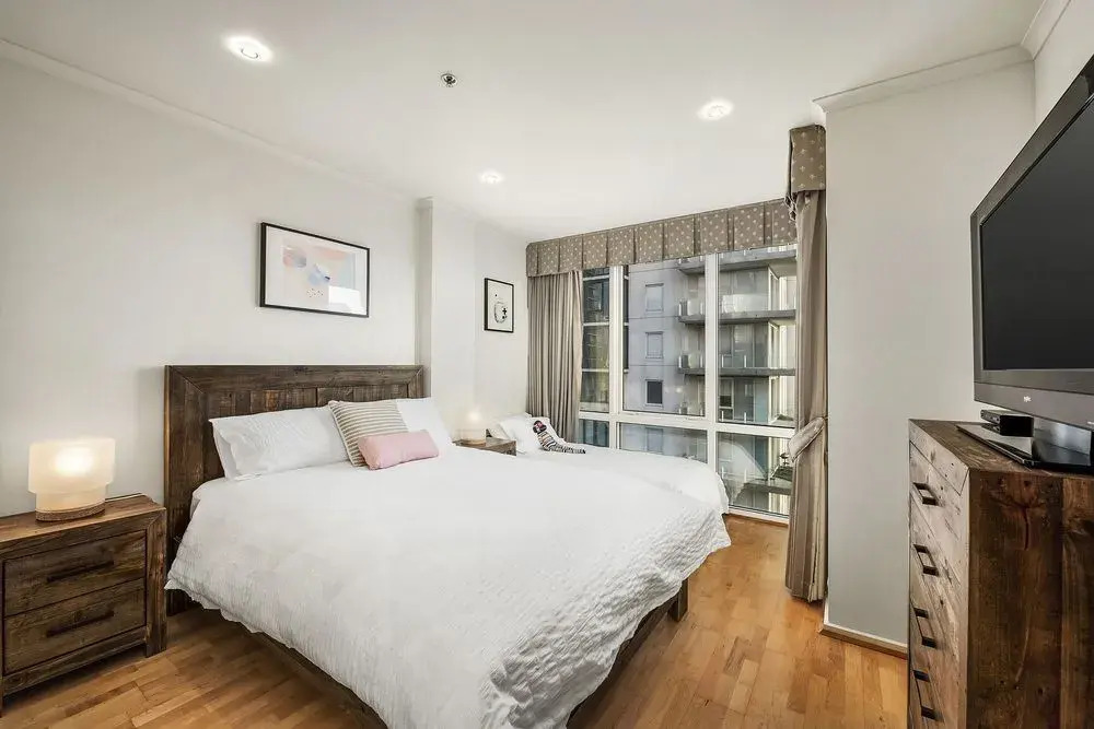 3 Bedroom Inner City Penthouse