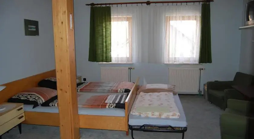Pension Lipot