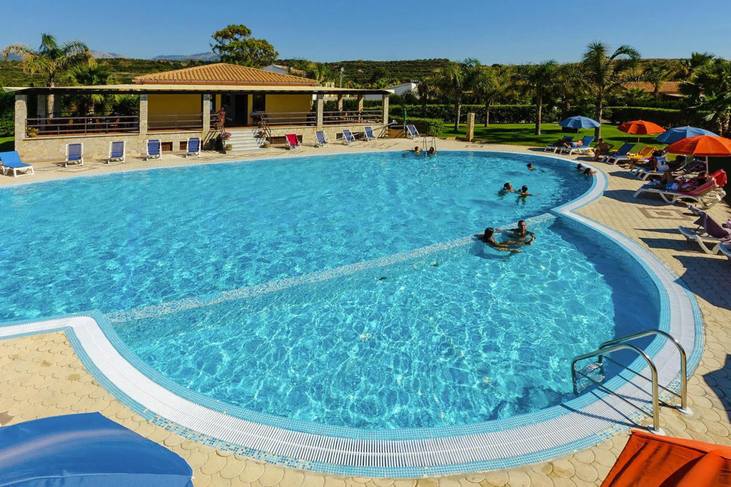 Residence Hydria, Campofelice di Rocella