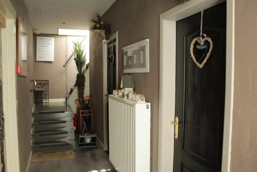 B&B Con Ampère
