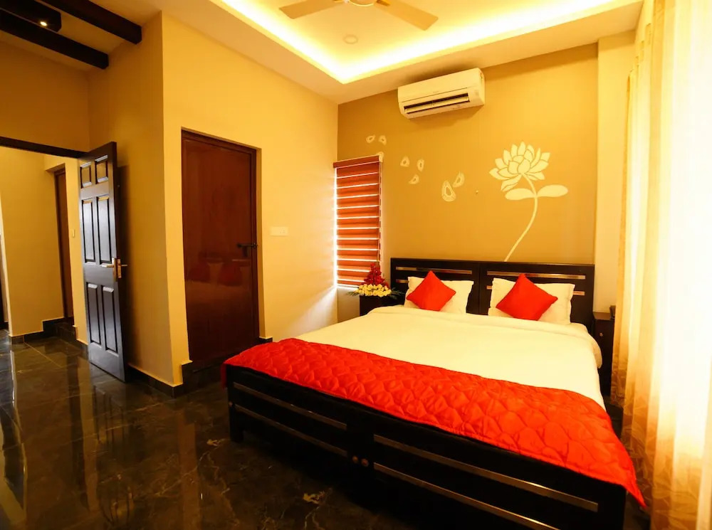 OMAR RESIDENCY