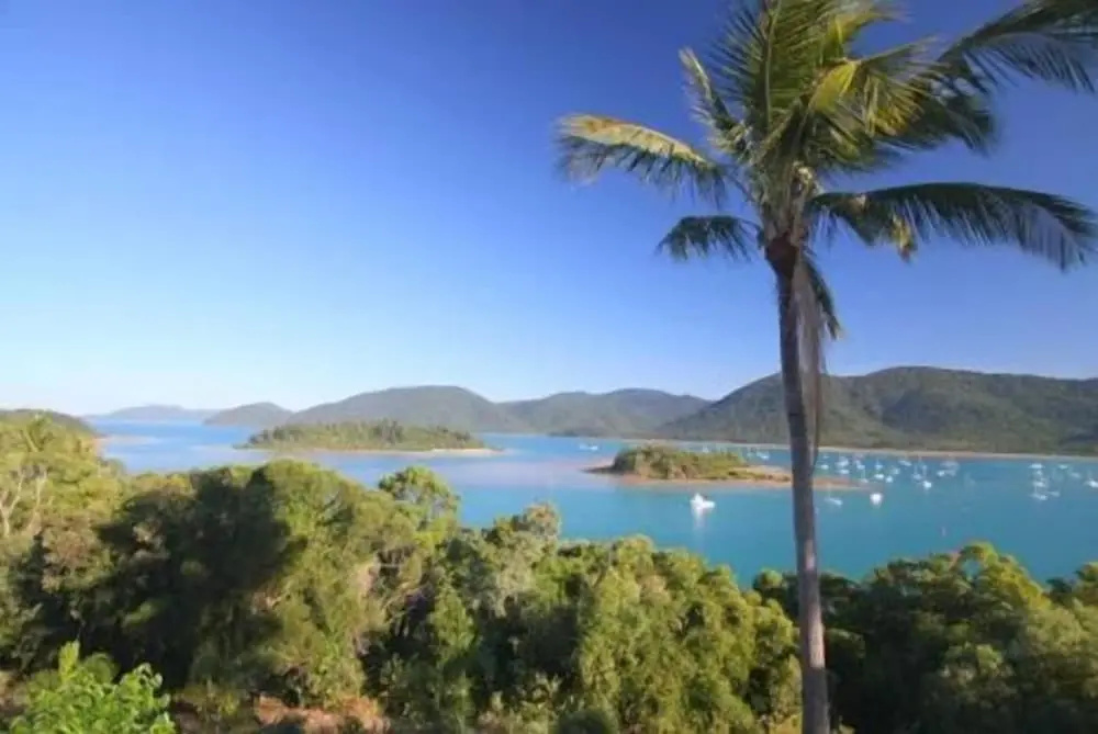 Coral Point Lodge