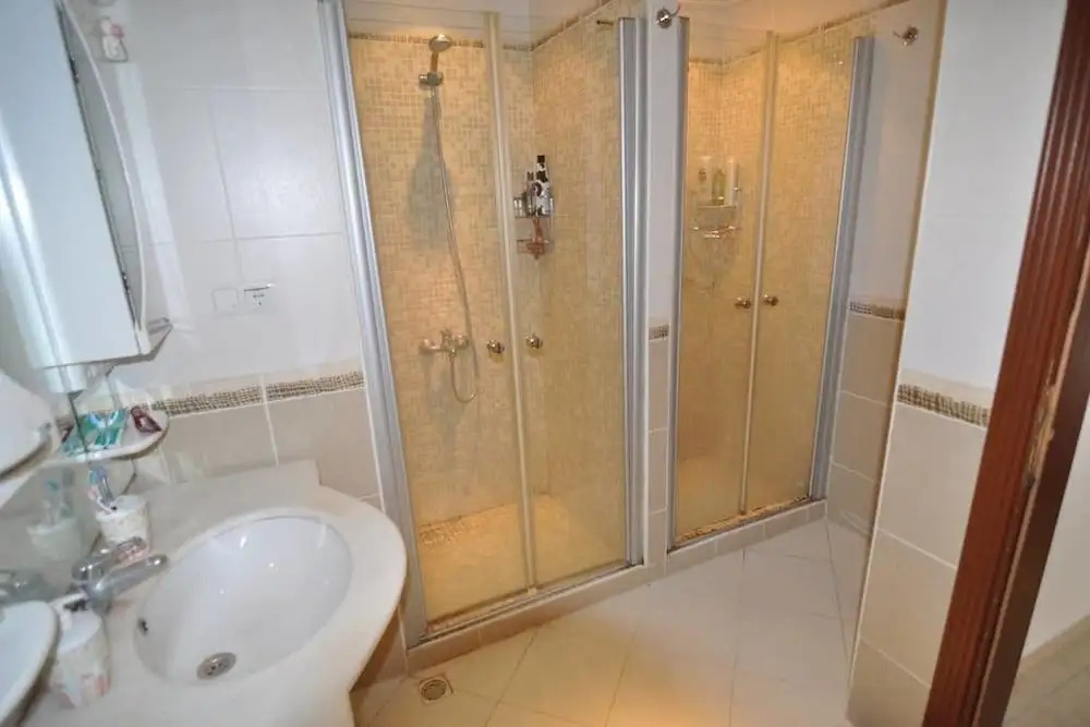 Cleopatra Beach 3 Bedroom