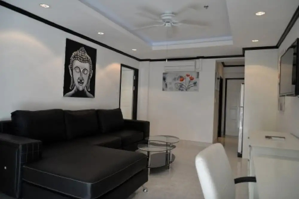Jomtien Beach Condominium 6th Floor Apartment
