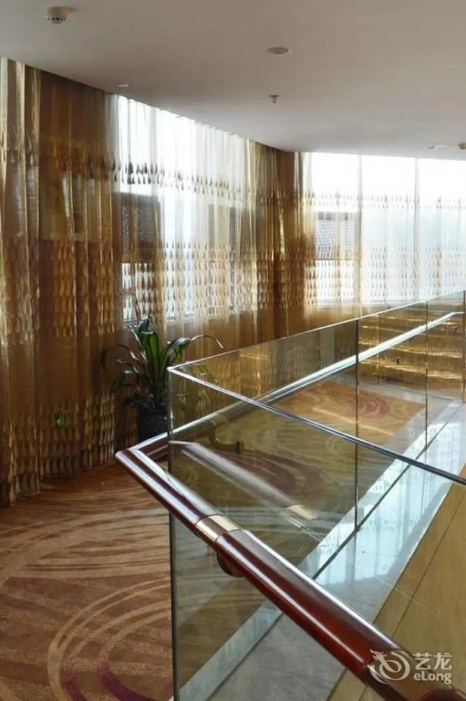 Dong Cheng Jing Jiang Hotel