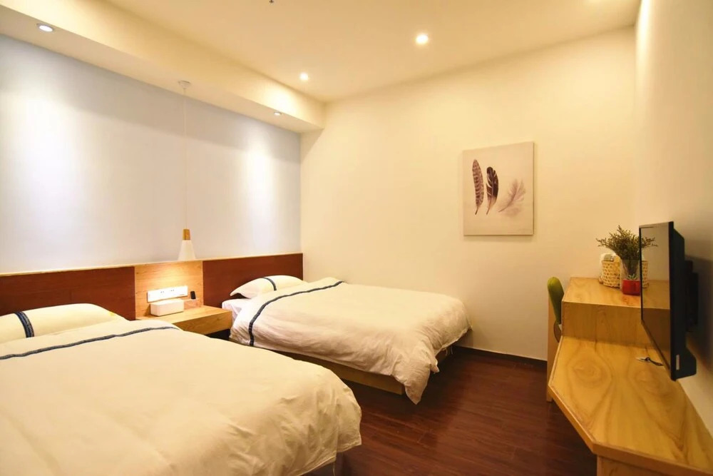 Ease Hostel