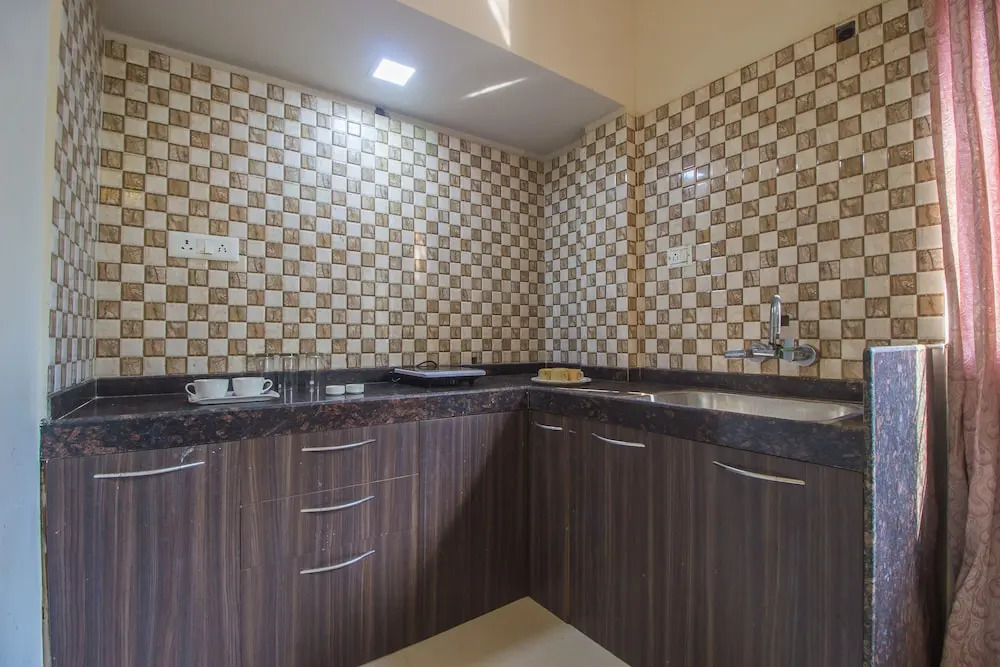OYO 18948 Home Stately 1BHK Morjim Beach