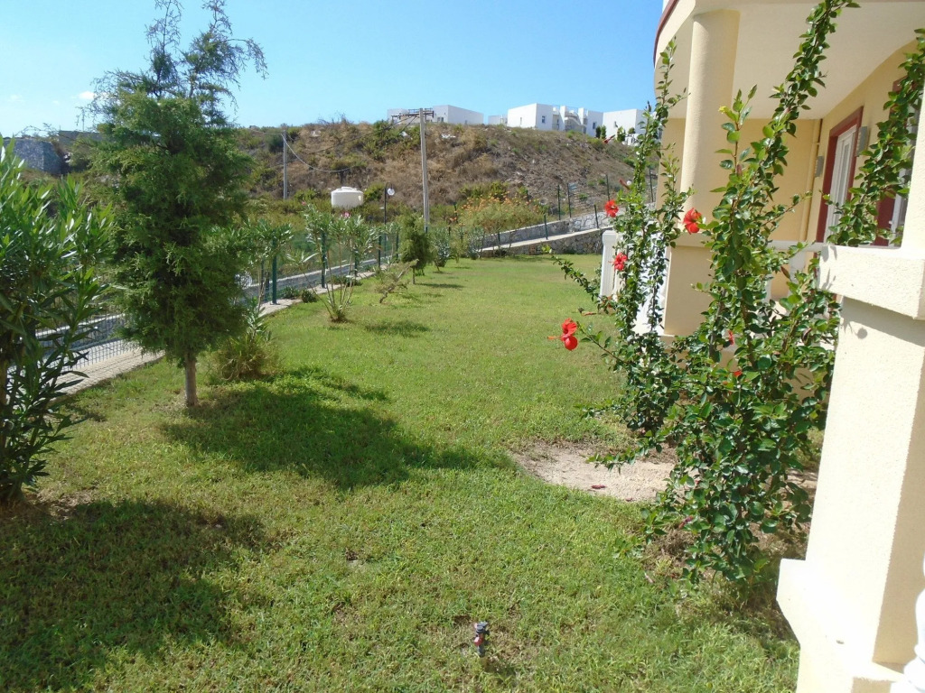 Lakeside Garden