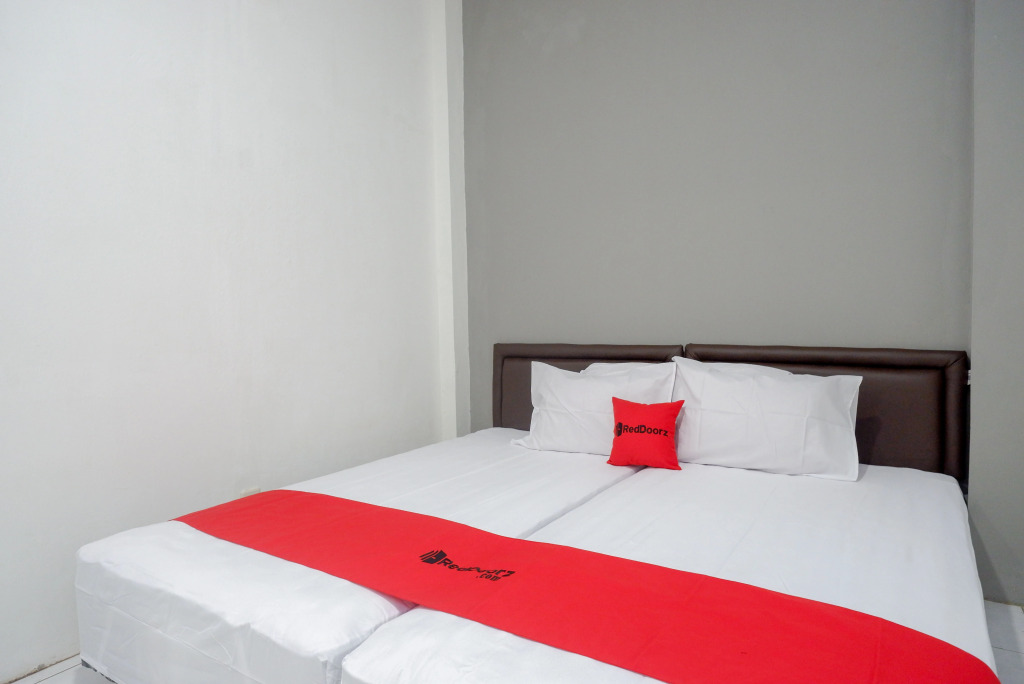 RedDoorz near Universitas PGRI Semarang