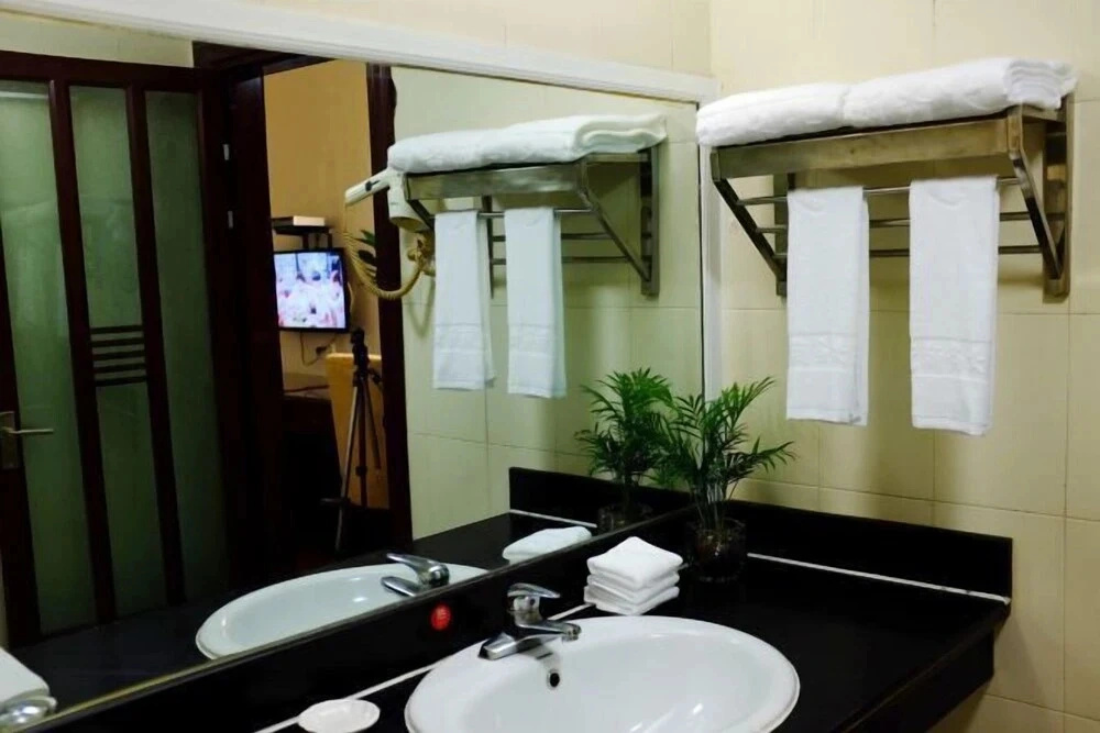 Sunshine Business Hotel